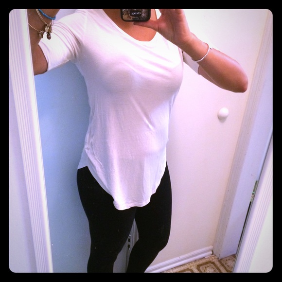 Long white boyfriend tee