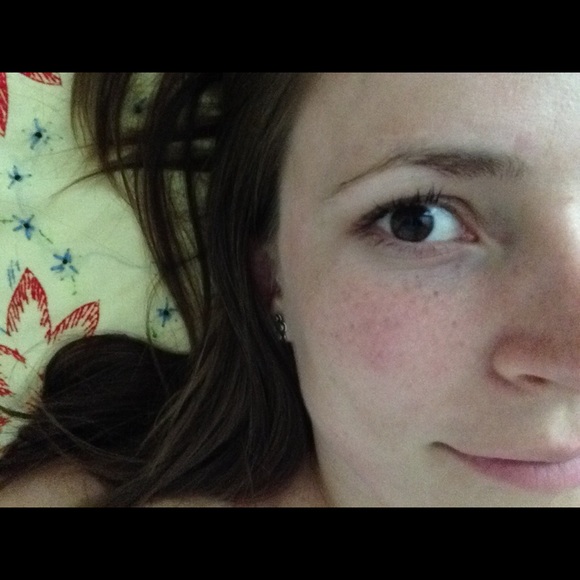 Meet your Posher, Danica