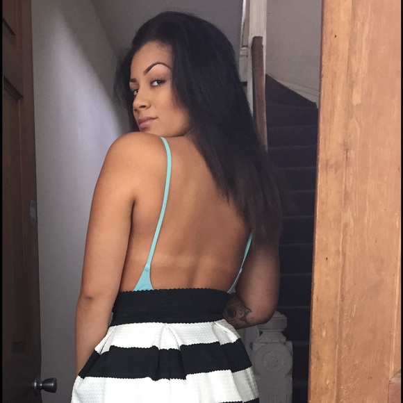 AA SWIM SUIT - Picture 4 of 4
