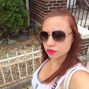 Meet your Posher, Angela