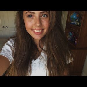 Meet your Posher, Isabella