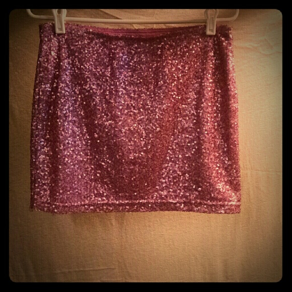 Sparkly pink skirt