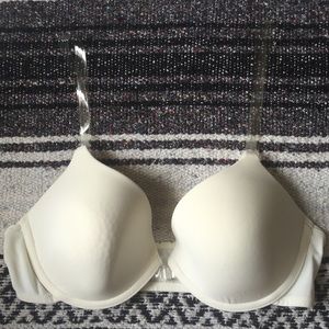 Simply Vera White 36C Front-Close Bra w Clr Straps