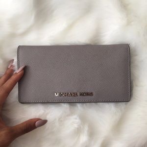 Michael Kors grey wallet