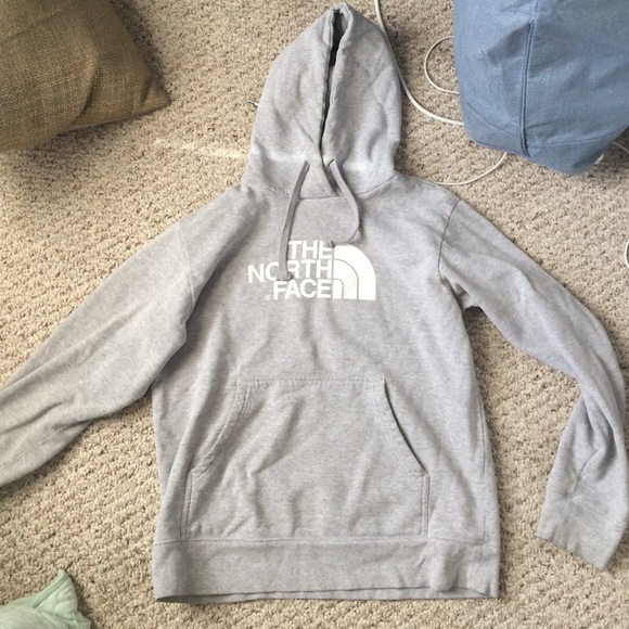 Grey men's north face sweat shirt