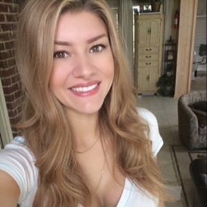 Meet your Posher, Jessi