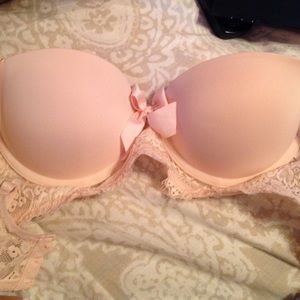 Limited edition holly bra