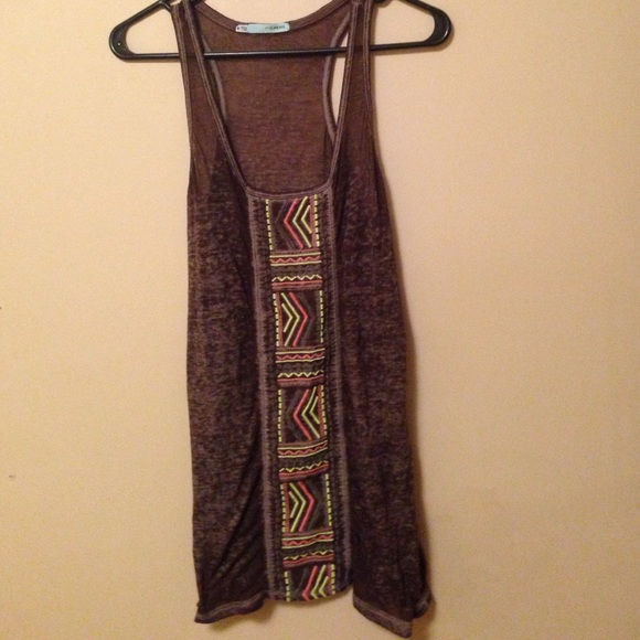 Tribal pattern loose tank