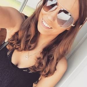 Meet your Posher, Stacy