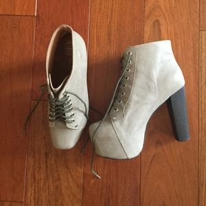 Jeffery Campbell  Grey Lita size 9.5