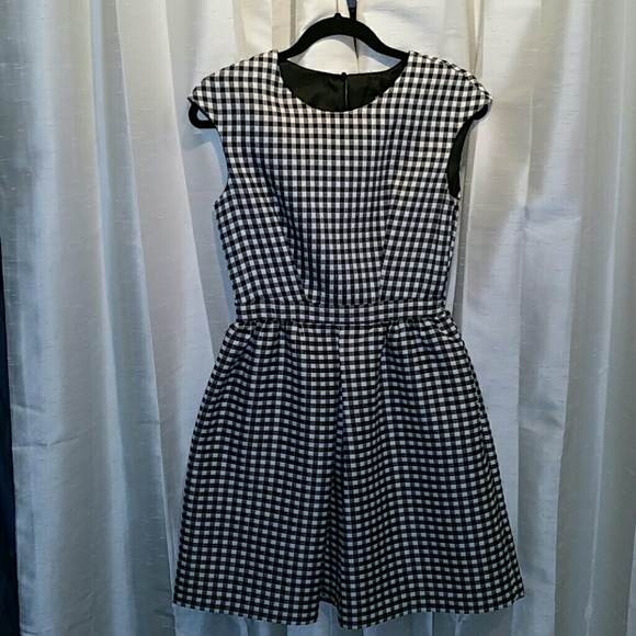 Black and white Zara dress