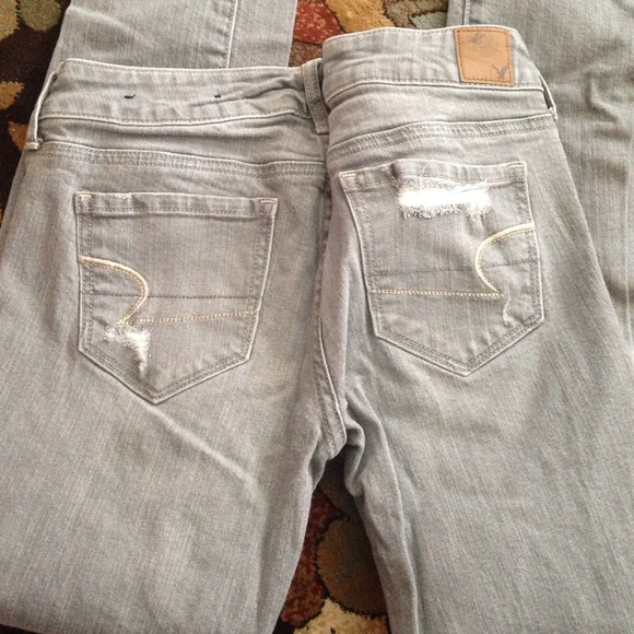 Grey American eagle skinny jeans