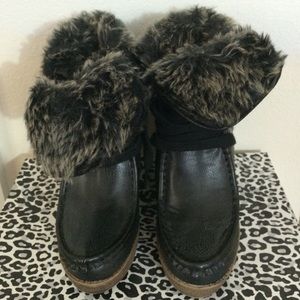 size 5 1/2 mossimo supply co boots