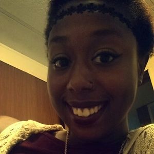 Meet your Posher, Eunice