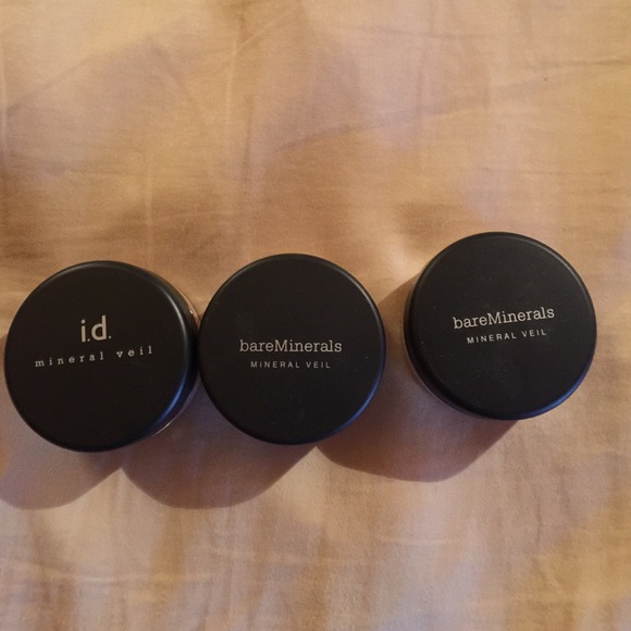 Bare Minerals face makeup