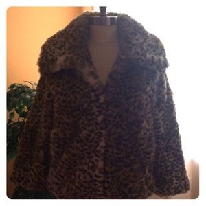American Eagle Cropped Faux Fur Cheetah Jacket