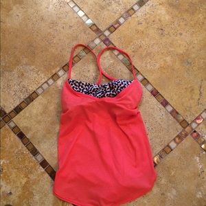 Lululemon workout shirt brand new.