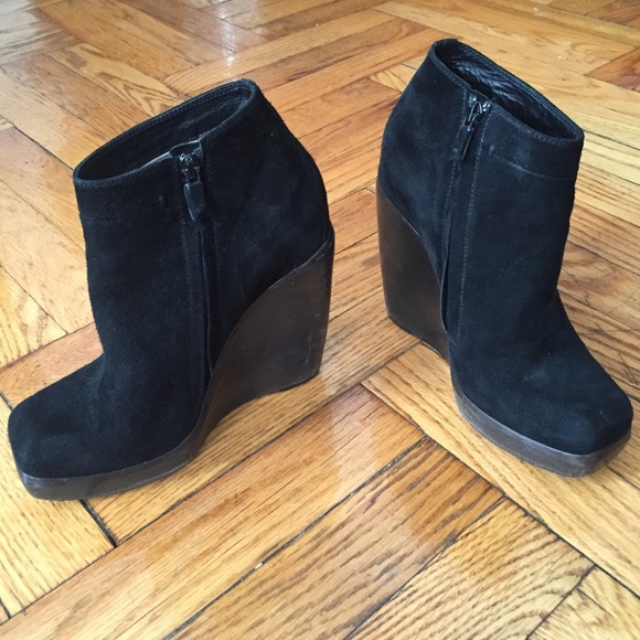 Booties - Picture 4 of 4