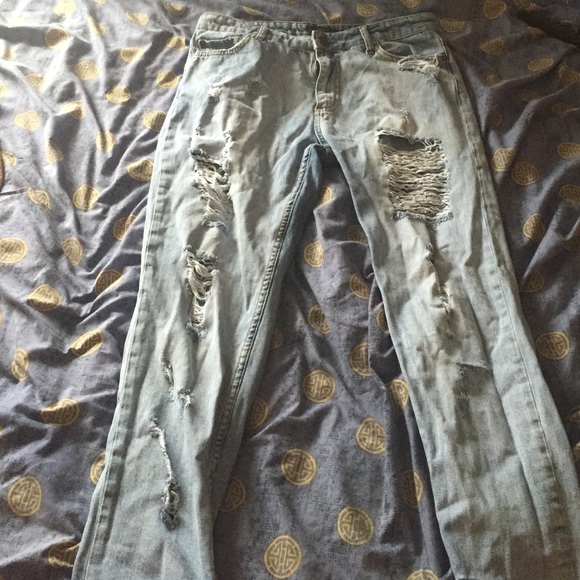 Distressed Skinny Jeans - Picture 1 of 2