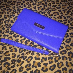 Wallet/Cellphone holder