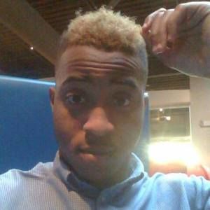 Meet your Posher, Akem