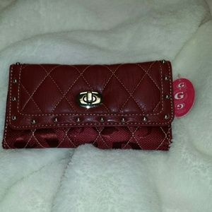 G Red Wallet