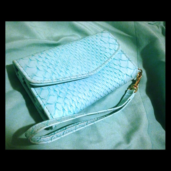 Seafoam cell phone wallet