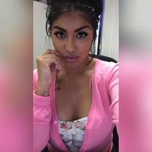 Meet your Posher, Abby