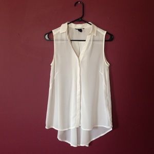 H&M sleeveless white blouse