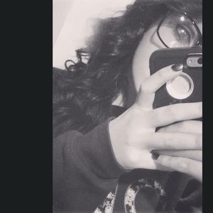 Meet your Posher, Hannah