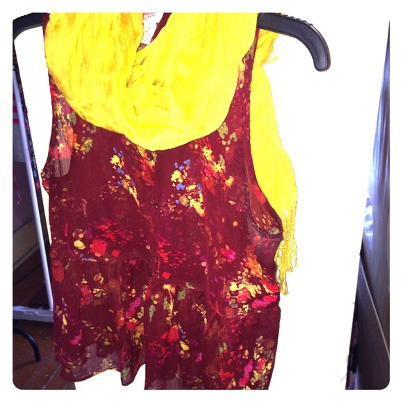 Sheer floral blouse top - Picture 1 of 2
