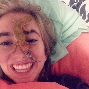 Meet your Posher, Megan