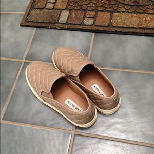 Steve Madden shoes