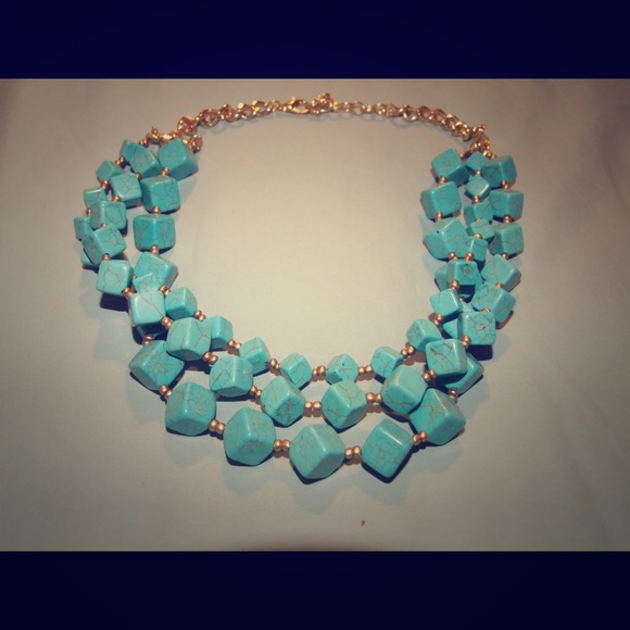 Stella + Ruby graduated turquoise necklace