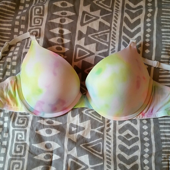 PINK by VS Wear Everywhere Push-up Bra 34D