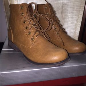 Tan boots