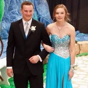 Meet your Posher, Kaitlyn