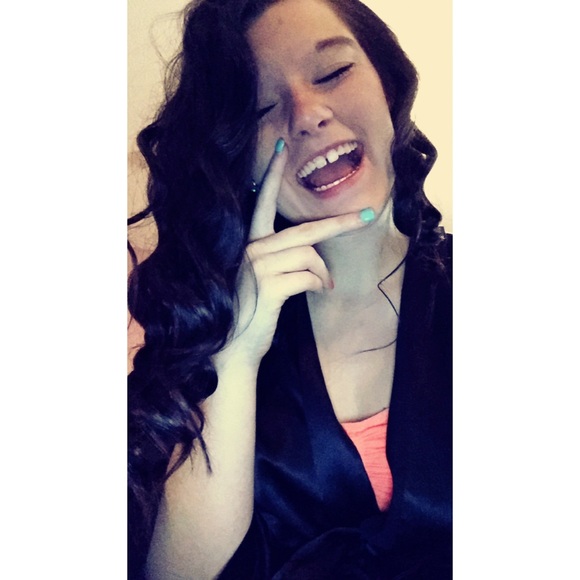 Meet your Posher, Kari