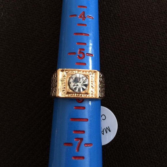 Gold and crystal ring - Picture 2 of 3