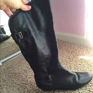 Leather boots