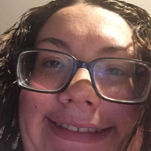 Meet your Posher, Cassi