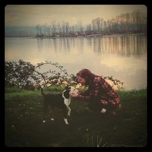 Meet your Posher, Tesa