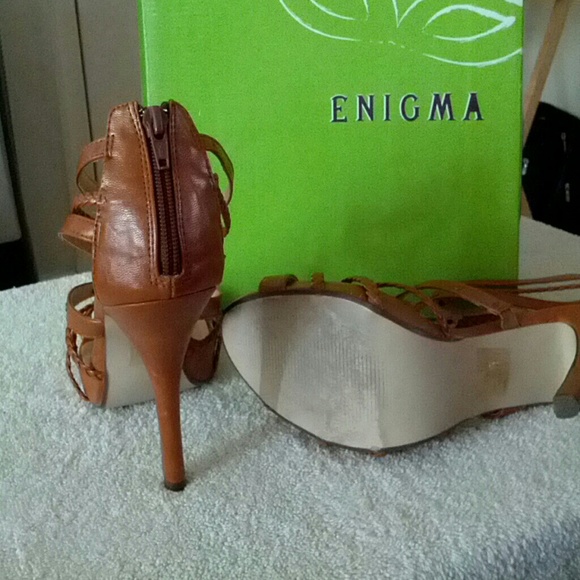 * Enigma pumps - Picture 2 of 4