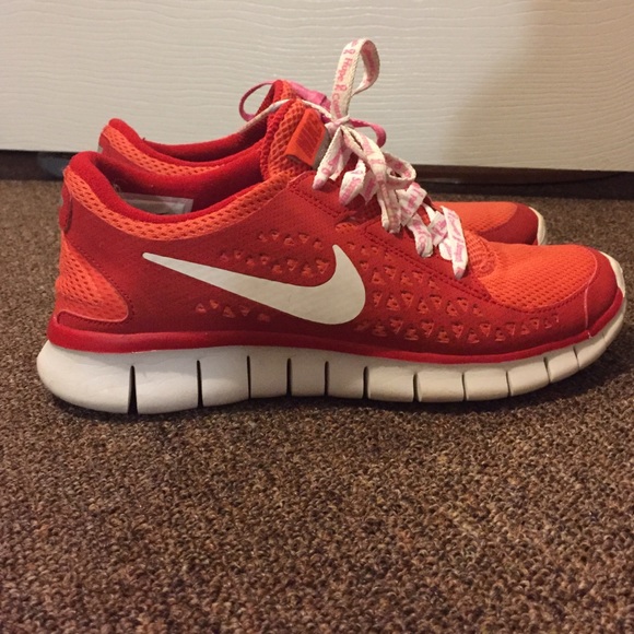 Barely worn Nike free runs