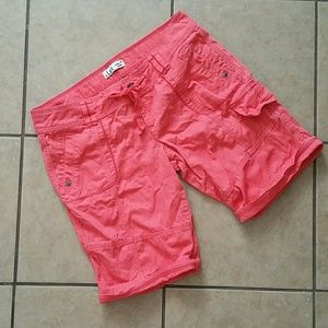 (13) Bermuda Cargo Shorts