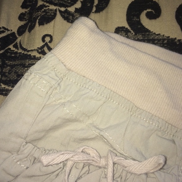 shorts - Picture 2 of 2