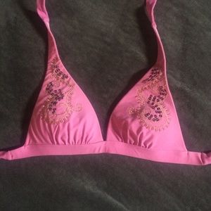 Super cute swim suit top!