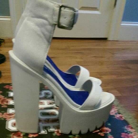 Jeffrey Campbell