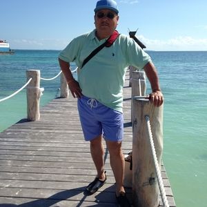 Meet your Posher, Pedro