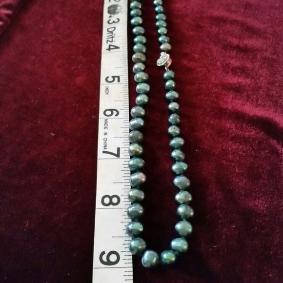 Vintage Fresh Water Pearls Necklace - Picture 3 of 3